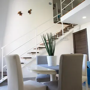 https://notti-vesuviane.hotels-amalfi.com